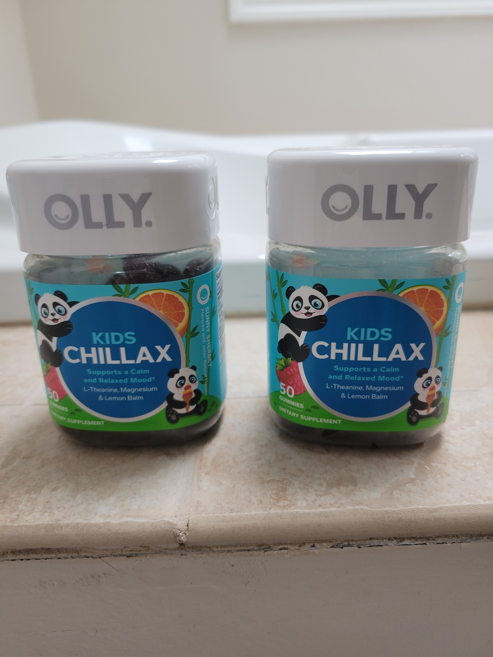 OLLY Kids Chillax Gummies - Blue & Green Label